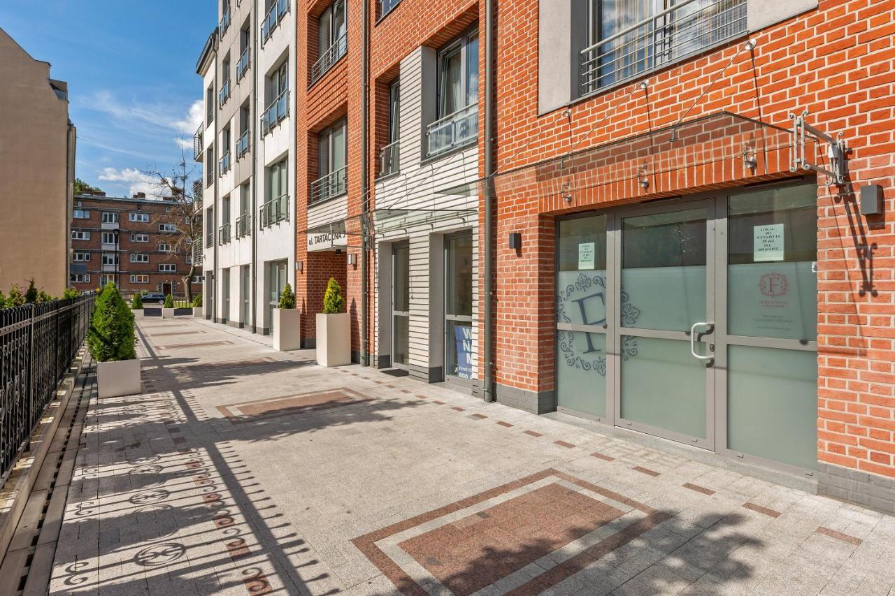 Grand Apartments Tartaczna Deluxe Gdansk Exterior photo