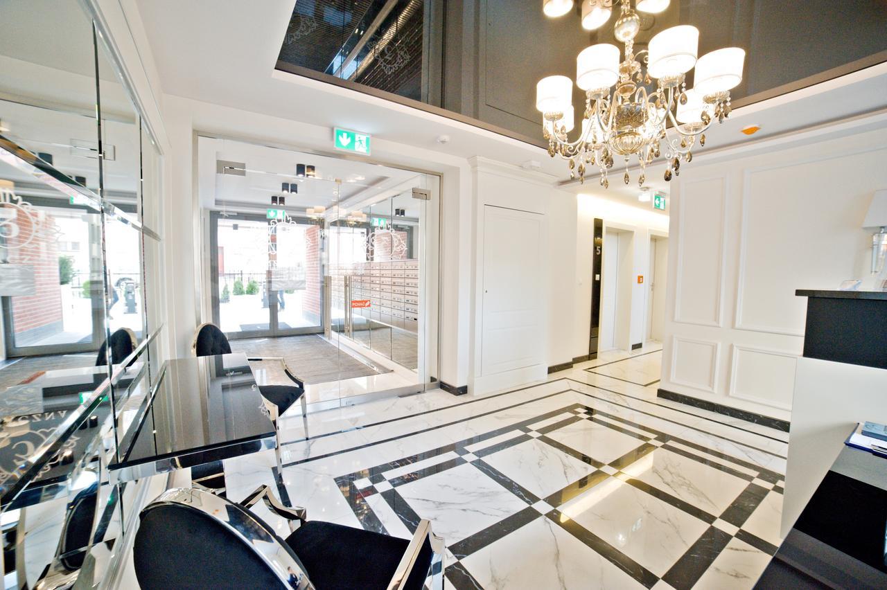 Grand Apartments Tartaczna Deluxe Gdansk Exterior photo